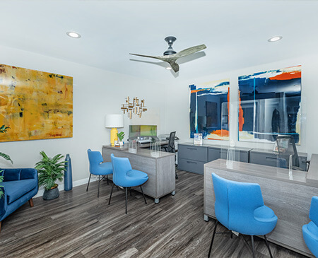 Buena La Vista Apartment Homes Accent Image